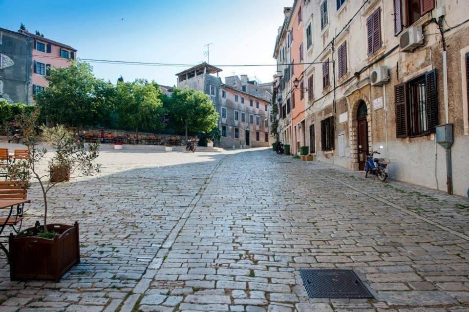 Apartman Puzzle Rovinj Bagian luar foto